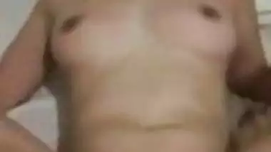 Desi College teen getting fingered by bf