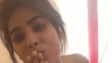 Railway staff lady naked selfie video online