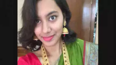 Bangladeshi Dhaka Girl Nude 2 Videos 2 - Indian Porn Tube Video