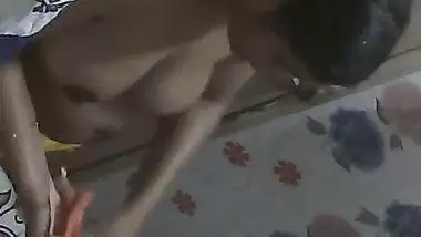 Nude bathroom video ? Bangladeshi hiddencam