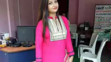 conversations between Shreya & her multiple partners video