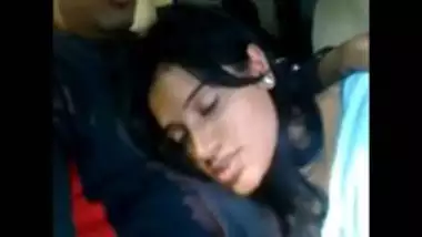 Patna?s College Girl Blowjob In Car