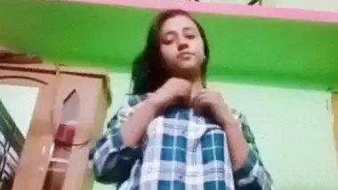 naked stripping video of a Bangladeshi girl