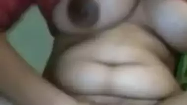 Vivekananda college desi girl?s pussy masturbation