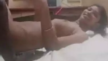 Hot Desi college girl fucking in hotel mms