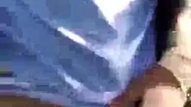 Desi school cutie outdoor?sex episode with her lover