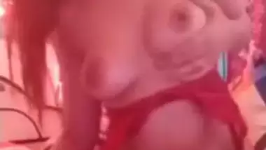Chowar Beautiful girl masturbating