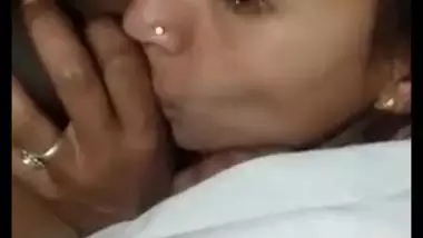 Sexy Desi Wife Sucking Hubby ? Movies