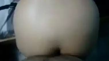 Dazzling young Surat bhabhi?s first time anal sex