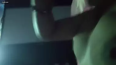 Indian Babe Oil Massage ? Movies