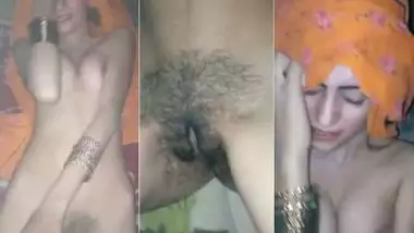 Rajasthani desi nude lady takes money for a one-night stand