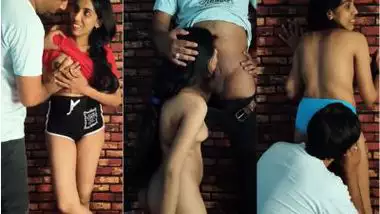 HD Indian sex MMS of a young couple fucking standing